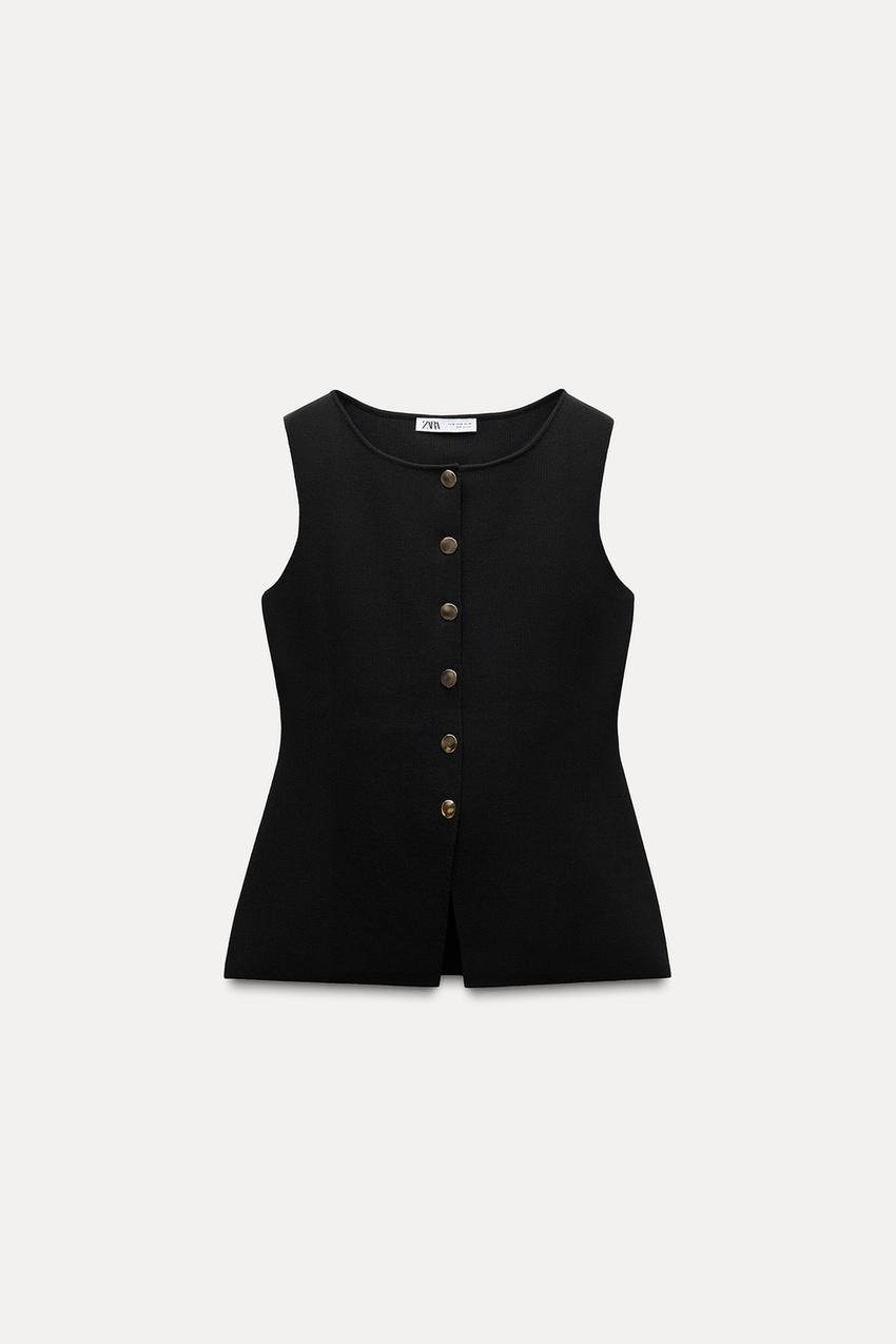 PLAIN KNIT WAISTCOAT WITH GOLDEN BUTTONS