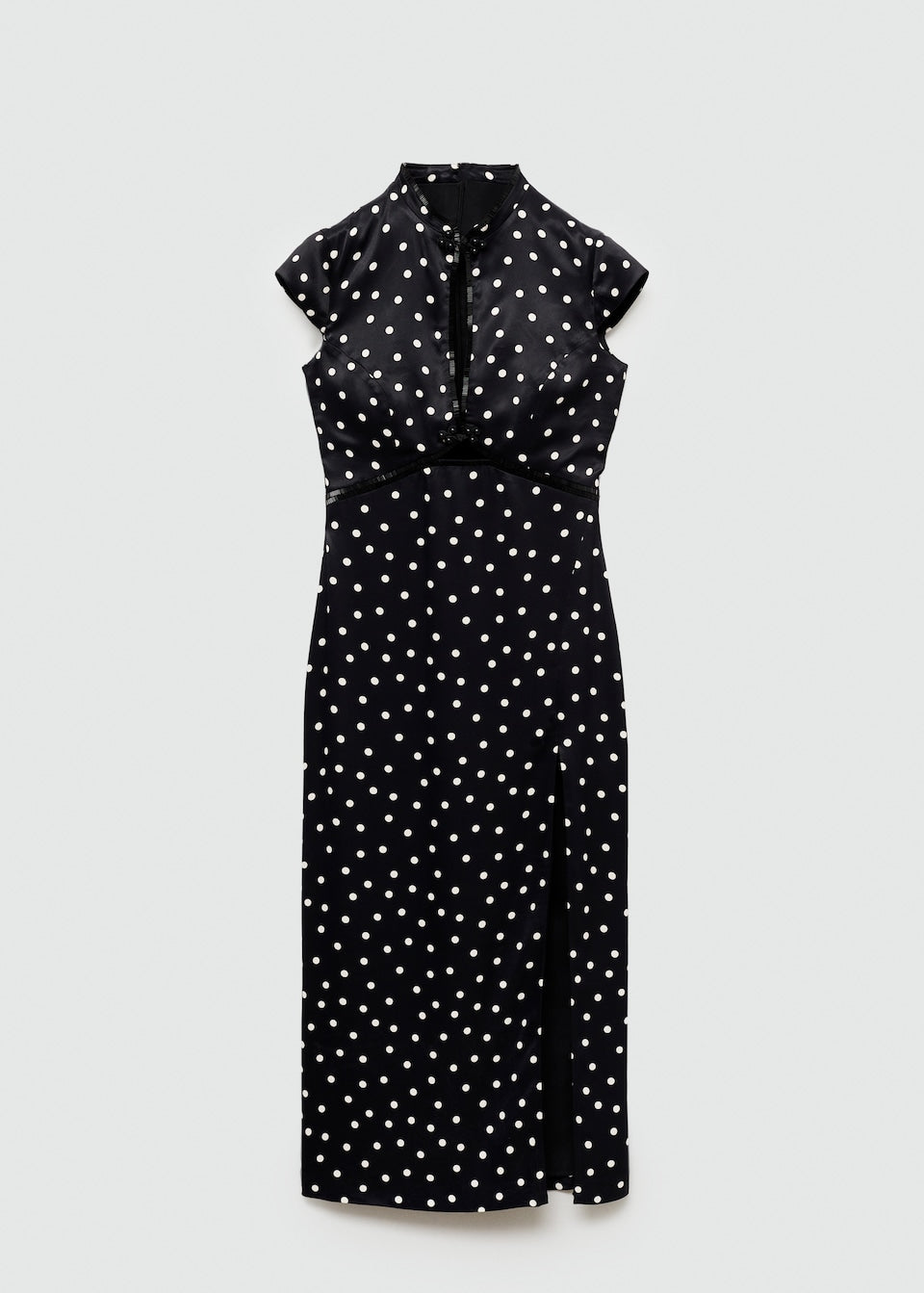 Polka dot dress with opening detail